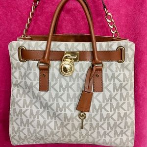 MICHAEL KORS SATCHEL BAG